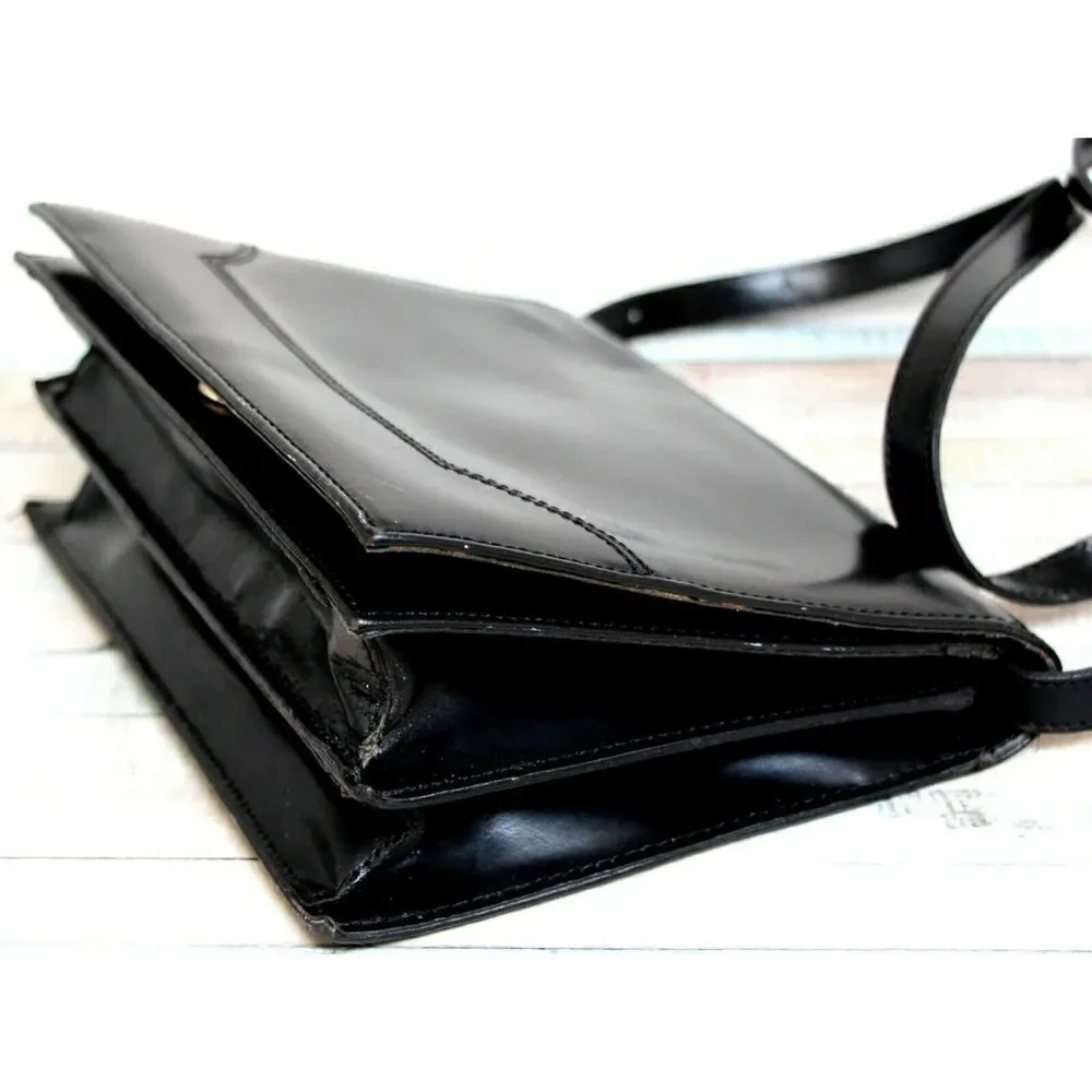 CRISTIAN Italy BLACK SMOOTH GENUINE LEATHER FLAP SHOULDER BAG CROSSBODY CLUTCH